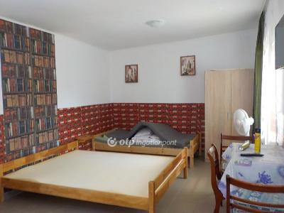 Eladó családi ház - 8638 Balatonlelle