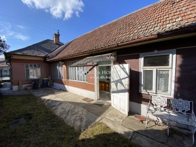 Eladó családi ház Gyömrő