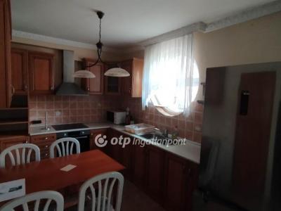 Eladó lakás - 4400 Nyíregyháza