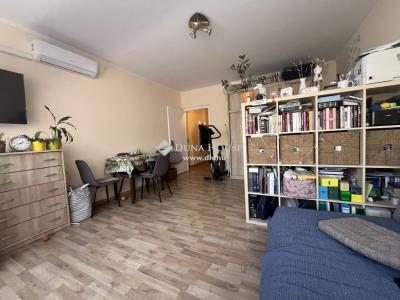 Eladó lakás - 1108 Budapest, X. kerület , Dombtető utca