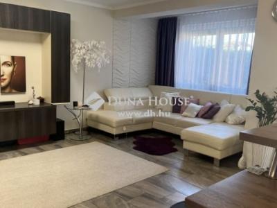 Eladó ikerház - 2120 Dunakeszi, Uszály utca