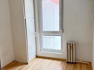 Eladó lakás - 7632 Pécs