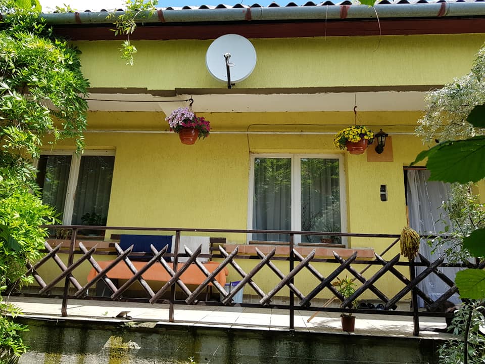 Eladó családi ház Monor Monorierdő