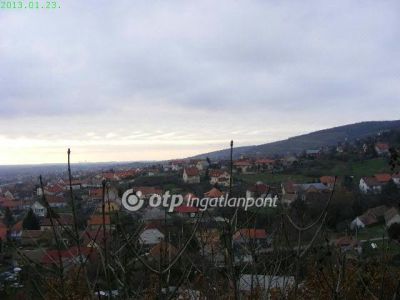 Eladó egyéb telek Pécs