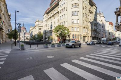 Eladó egyéb ipari ingatlan Budapest