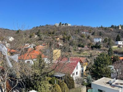 Eladó lakás Pécs