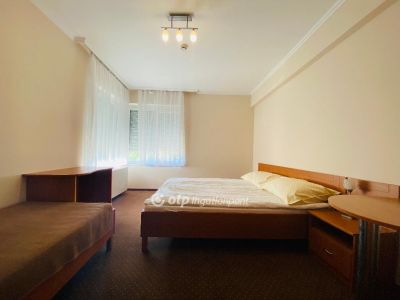 Eladó szálloda, hotel, panzió Hajdúszoboszló