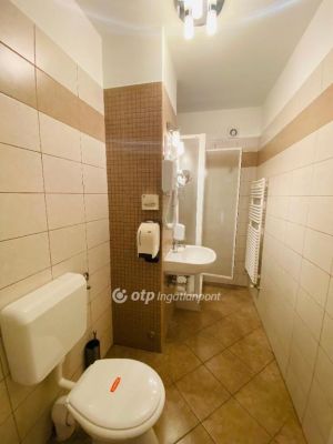 Eladó szálloda, hotel, panzió Hajdúszoboszló