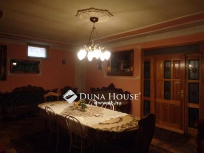 Eladó családi ház Békéscsaba