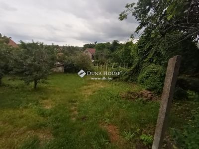 Eladó családi ház Pécel