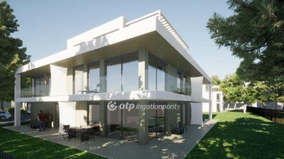 Eladó nyaraló Balatonfenyves