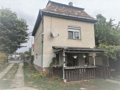 Eladó családi ház Tata