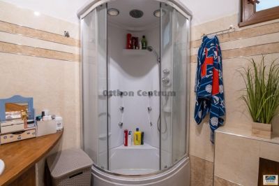 Eladó családi ház Szigetszentmiklós