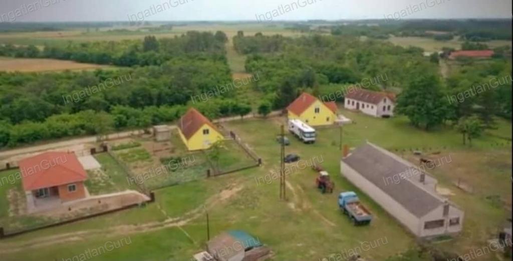 Eladó családi ház Kunadacs
