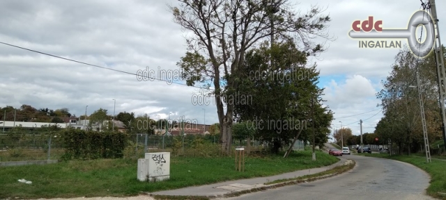 Eladó lakóövezeti telek Budapest