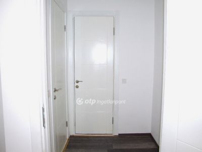 Eladó lakás Gyöngyös