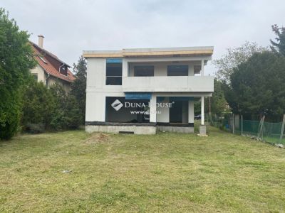 Eladó családi ház Budapest