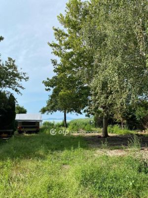 Eladó nyaraló Balatonfenyves