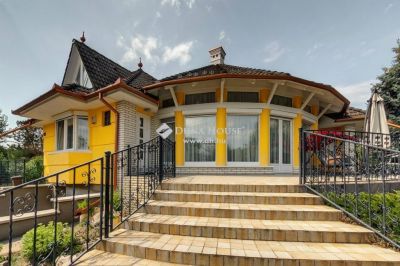 Eladó családi ház Kecskemét