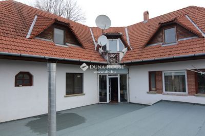 Eladó családi ház Kecskemét