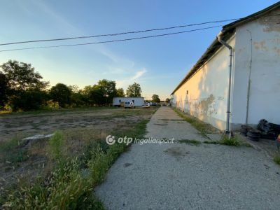 Eladó ipari terület Acsa