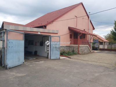 Eladó családi ház Szikszó