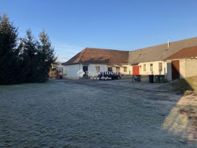 Eladó egyéb ipari ingatlan Kajdacs