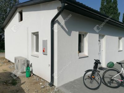 Eladó ipari terület Monor