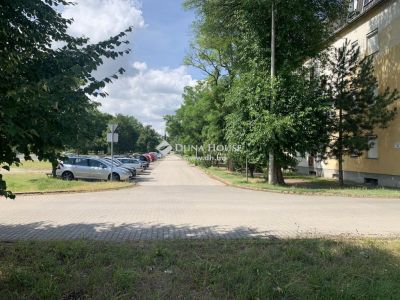 Eladó lakás Komárom