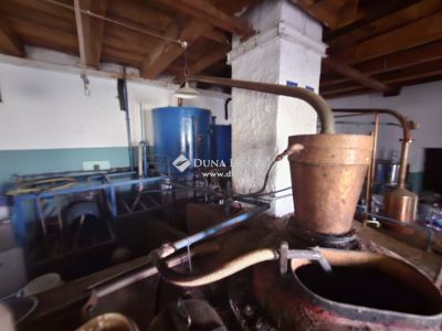 Eladó egyéb ipari ingatlan Pécsely