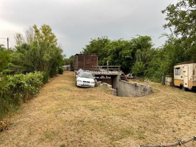 Eladó külterületi telek Szigetszentmiklós