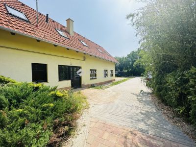 Eladó lakás Gödöllő
