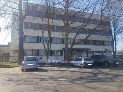 Eladó egyéb iroda Szekszárd