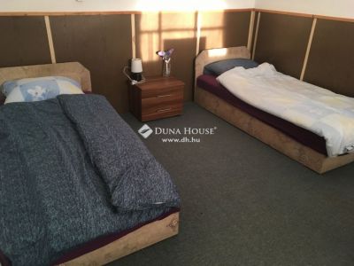 Eladó családi ház Ráckeve