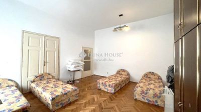 Eladó lakás Szombathely