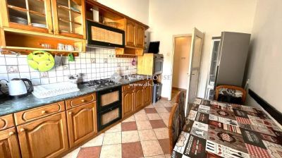 Eladó lakás Szombathely