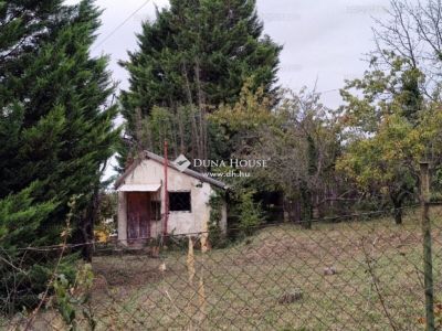 Eladó üdülőövezeti telek Budaörs