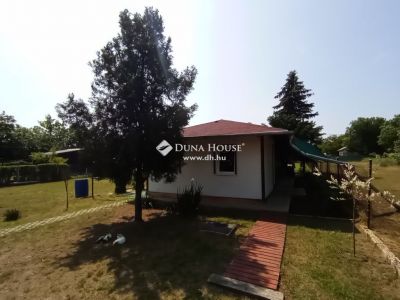Eladó családi ház Tóalmás