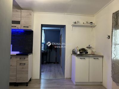 Eladó családi ház Tápióbicske