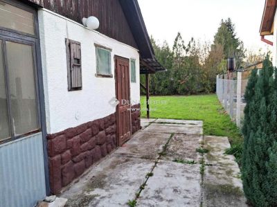 Eladó nyaraló Tiszakécske