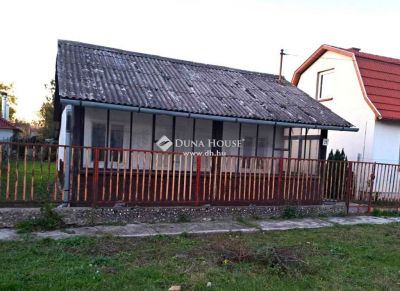Eladó nyaraló Tiszakécske