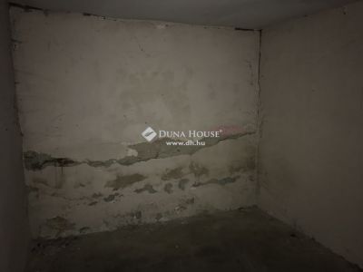 Eladó családi ház Tárkány