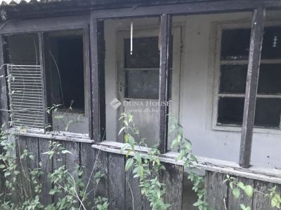 Eladó családi ház Tárkány