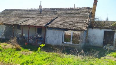 Eladó családi ház Lánycsók