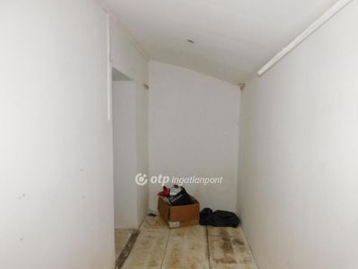 Eladó családi ház Lánycsók