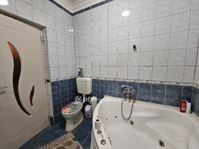 Eladó családi ház Szikszó