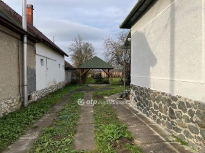 Eladó családi ház Mikófalva