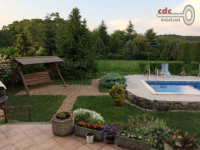 Eladó családi ház Budapest