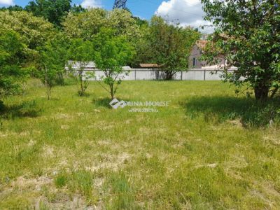 Eladó lakóövezeti telek Debrecen