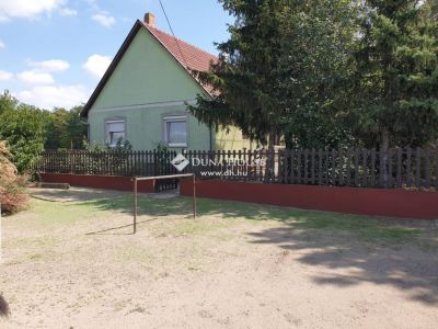 Eladó családi ház Tápiószőlős